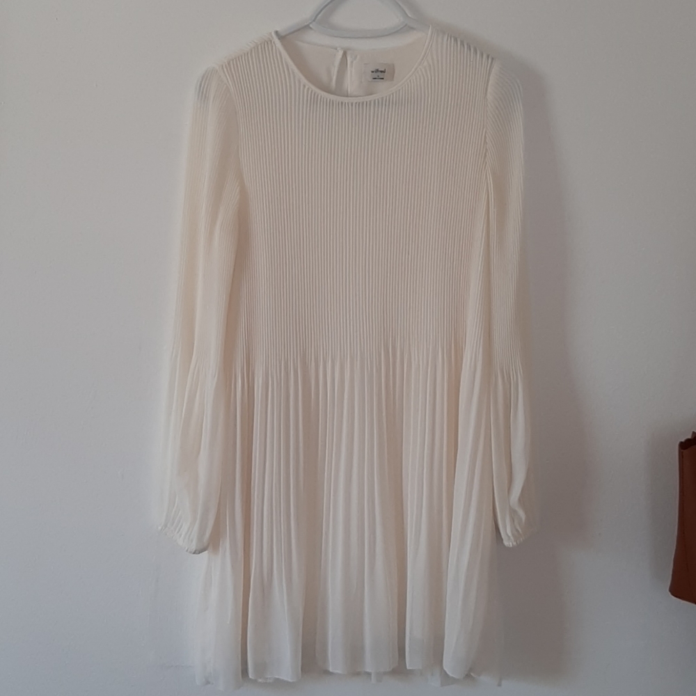 Aritzia Wilfred Dress